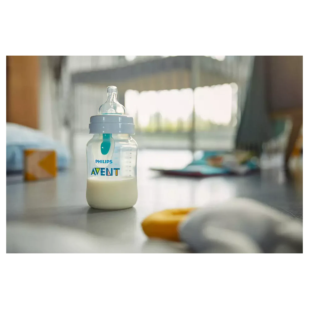 Biberón Anticólicos con sistema AirFree 125ml en dormitorio bebé